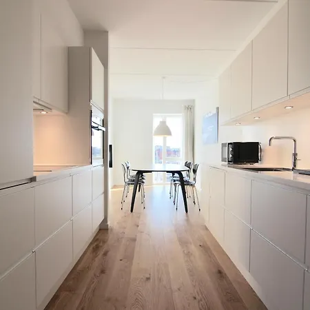 Апартаменты Fantastic 3-bed Wbalcony In North Harbour Копенгаген